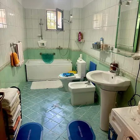 Crystal Comfort Stylish Spotless *