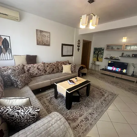 Crystal Comfort Stylish Spotless *