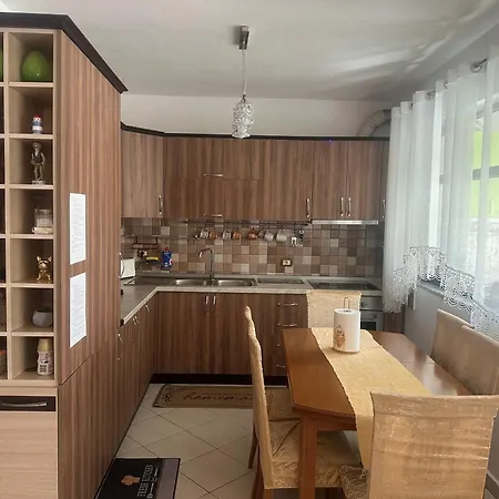 Crystal Comfort Stylish Spotless Διαμέρισμα Τίρανα