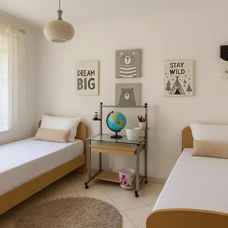 Crystal Comfort Stylish Spotless