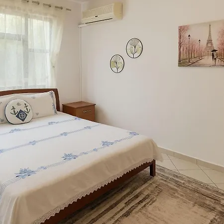 Crystal Comfort Stylish Spotless Appartamento